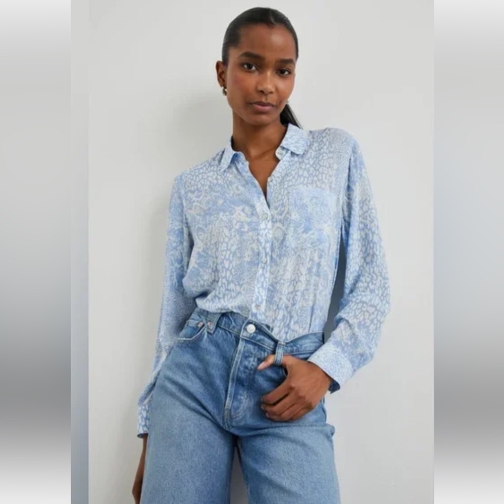 Rails Shirt Womens Small Josephine Aqua Python Long Sleeve Lightweight Button Up